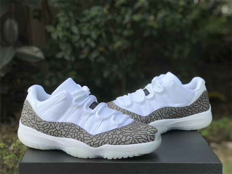 Air Jordan 11 Low 