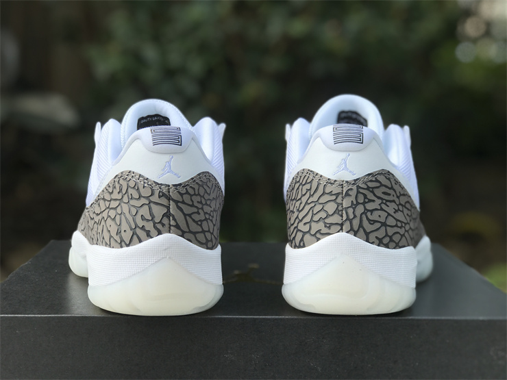 Air Jordan 11 Low 