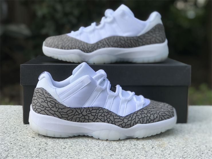 Air Jordan 11 Low 