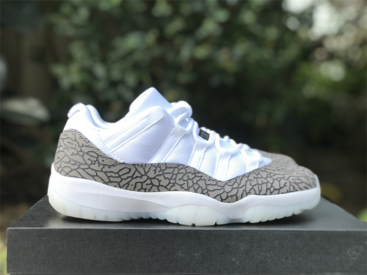 Air Jordan 11 Low 