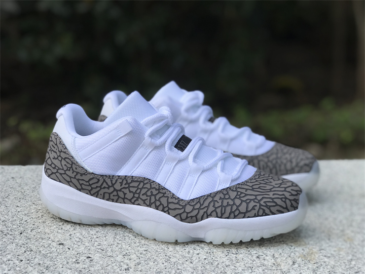 Air Jordan 11 Low 