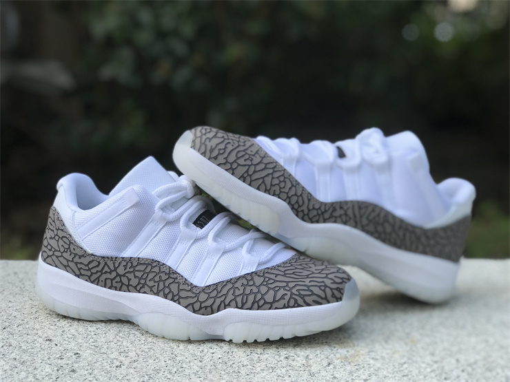 Air Jordan 11 Low 