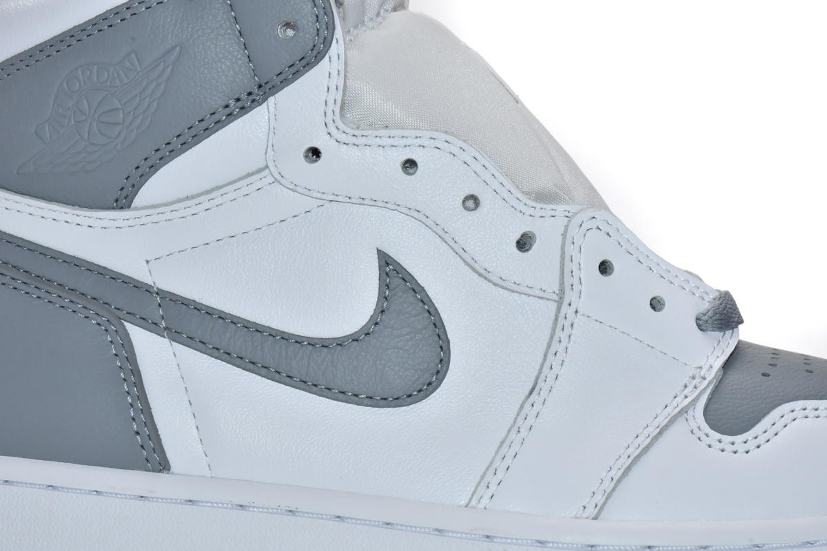 Air Jordan 1 High Stealth