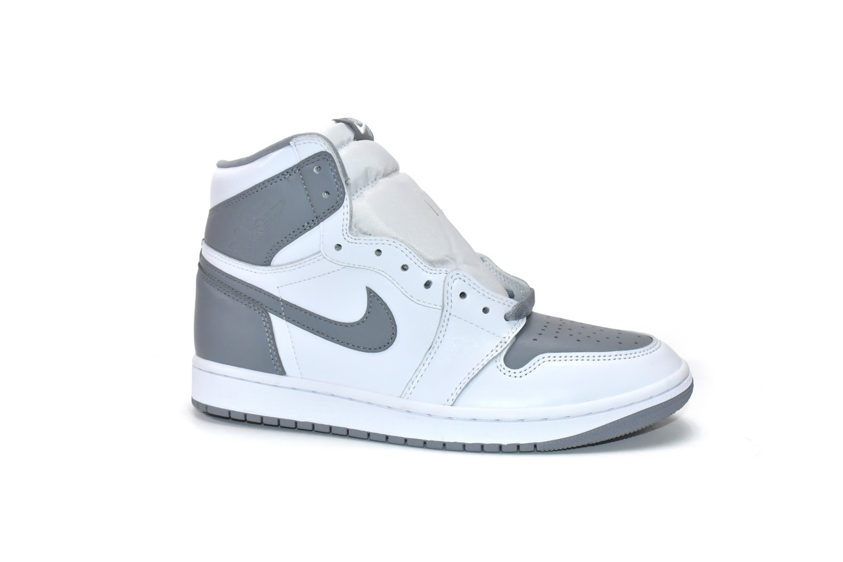 Air Jordan 1 High Stealth