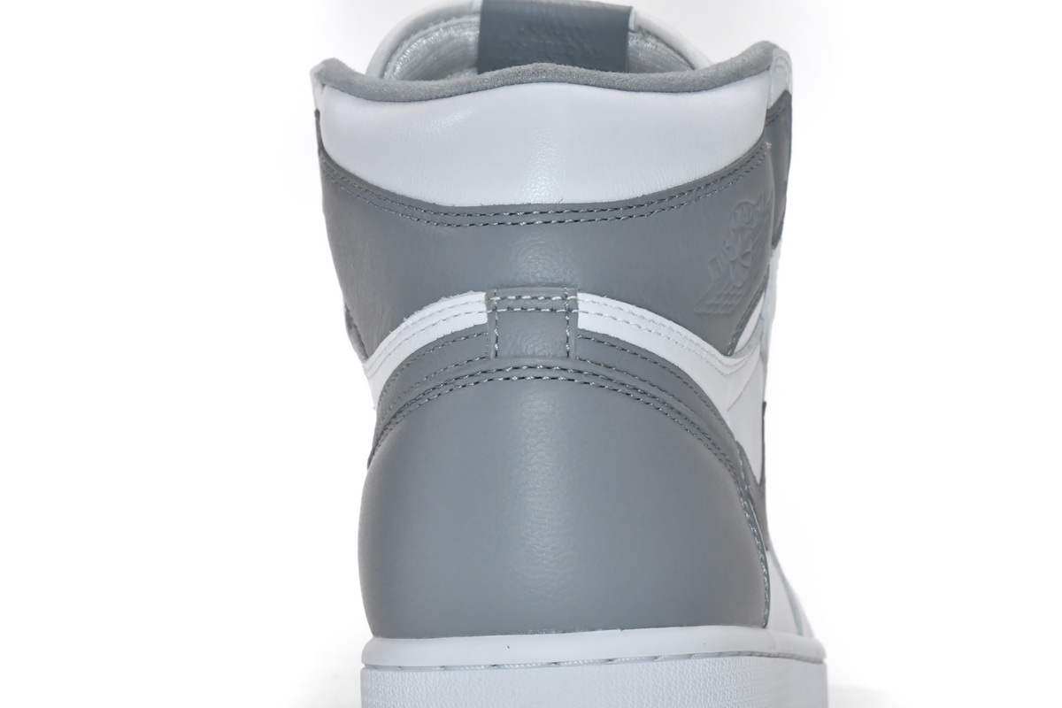 Air Jordan 1 High Stealth