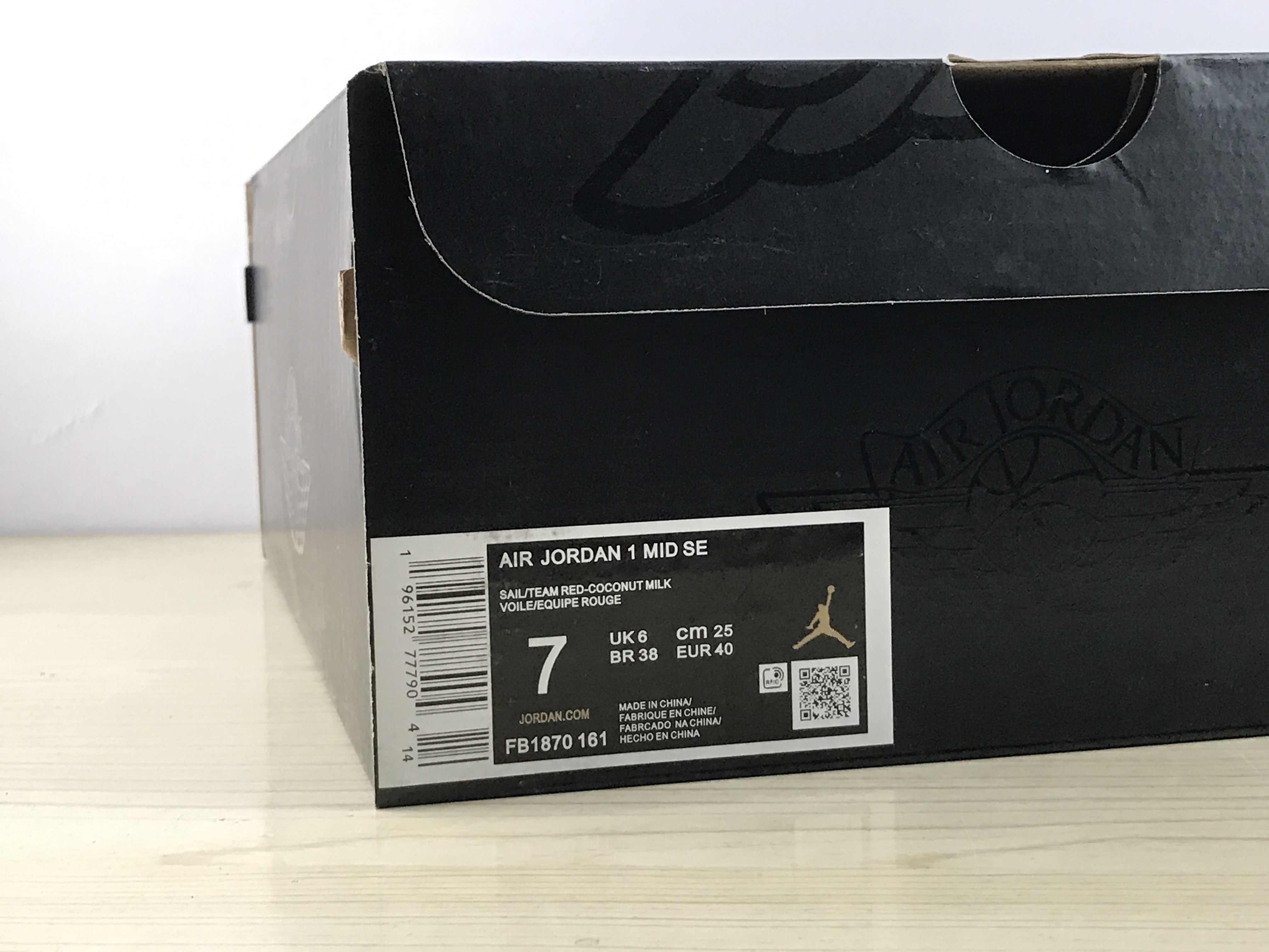 Air Jordan 1 Mid SE White ash Blue