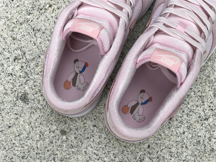 Nike Dunk Low WMNS “Teddy Bear”