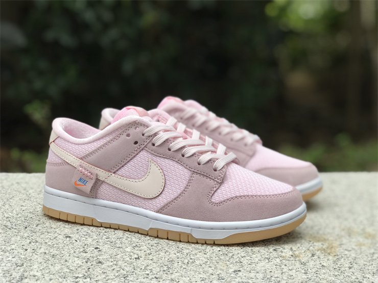 Nike Dunk Low WMNS “Teddy Bear”