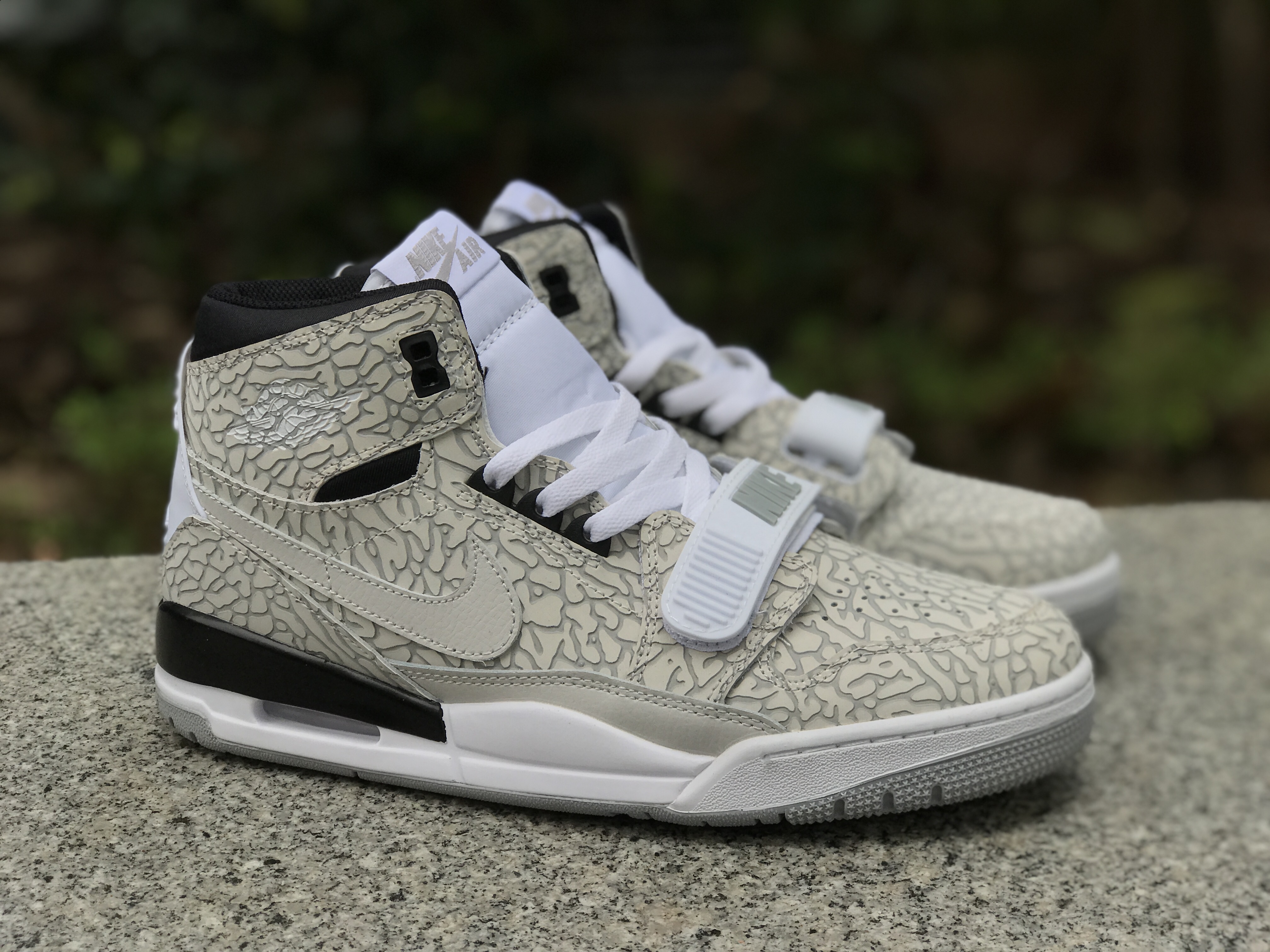 Air Jordan Legacy 312