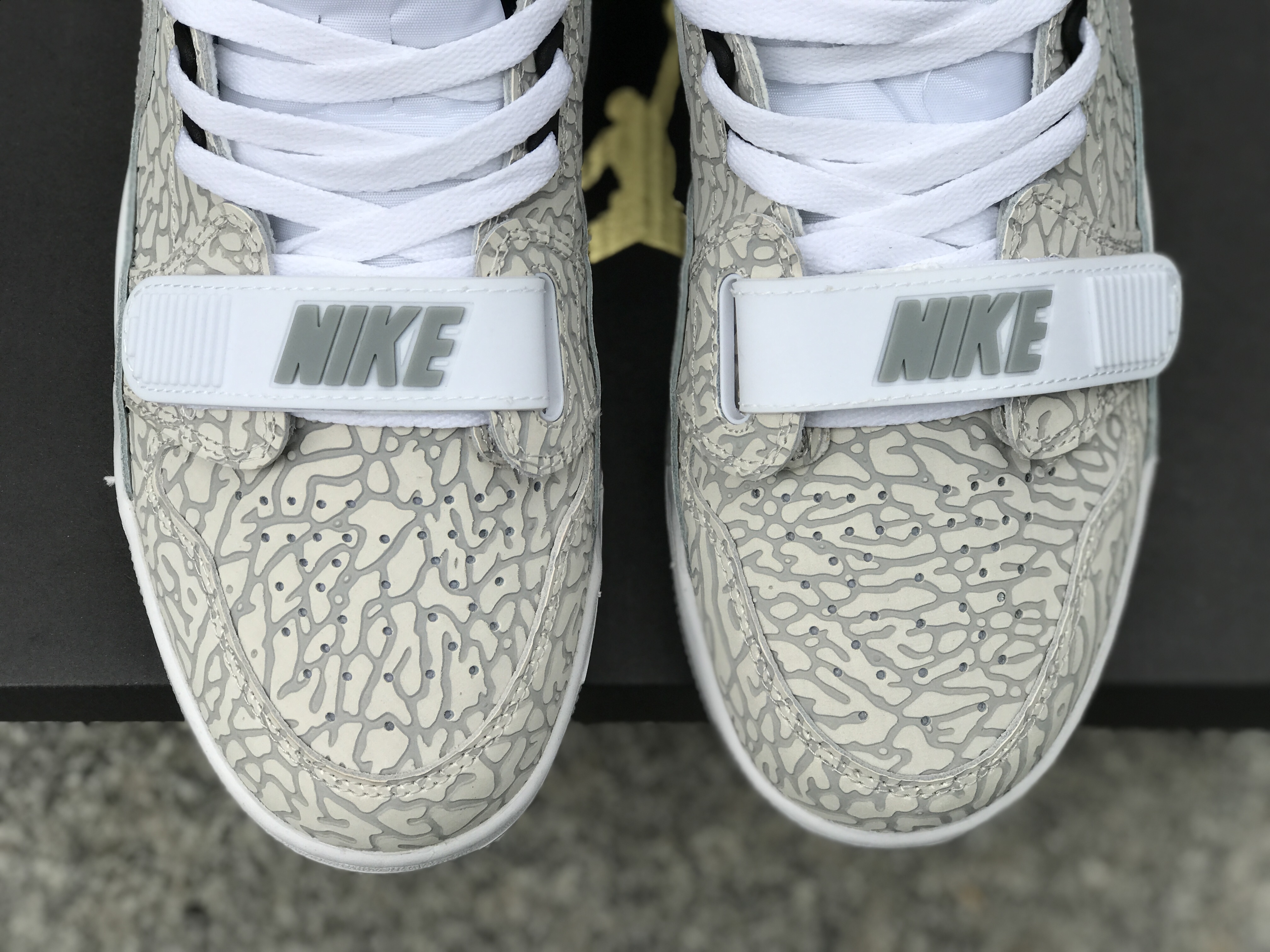 Air Jordan Legacy 312