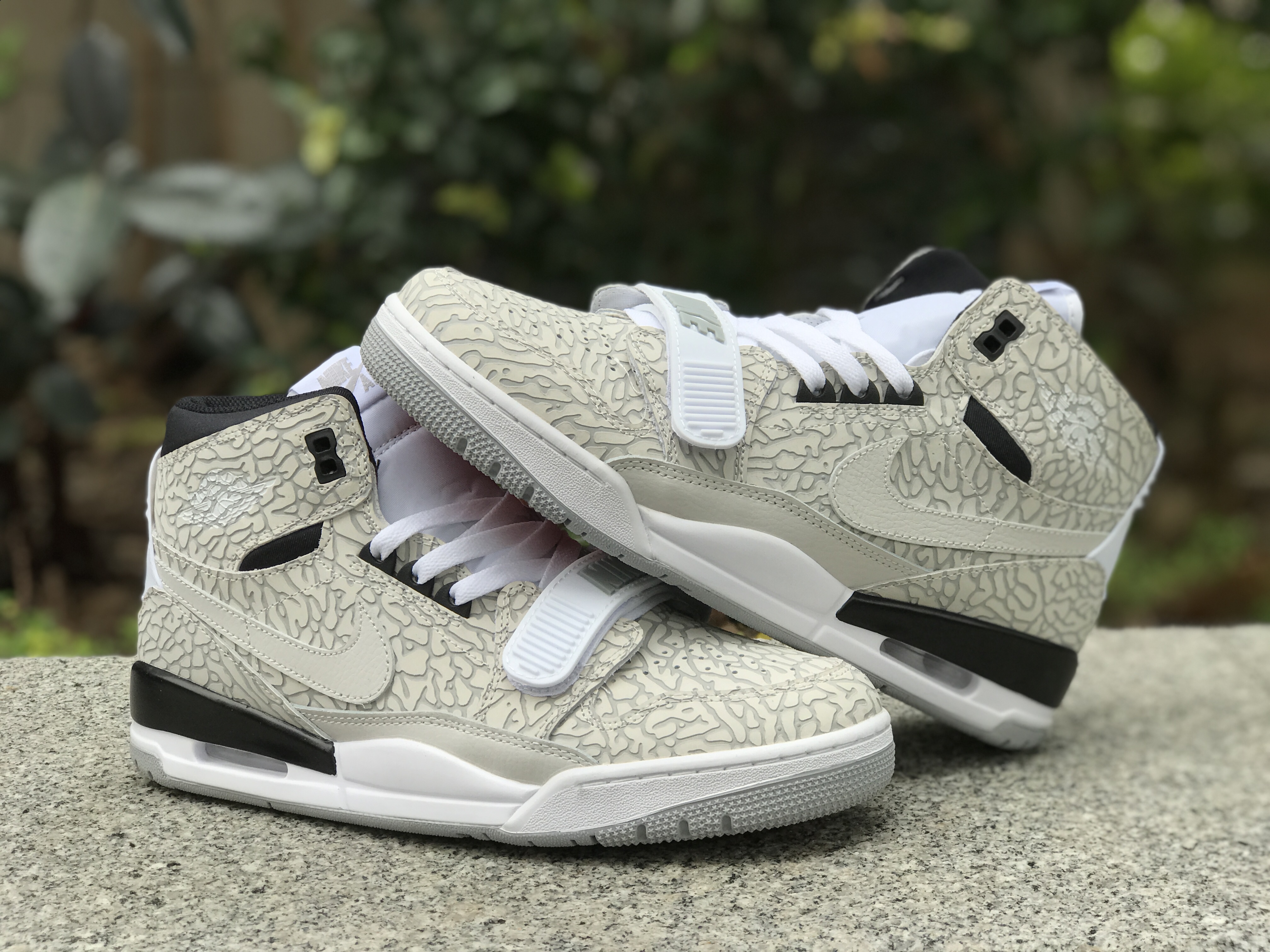 Air Jordan Legacy 312