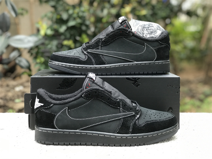 Travis Scott x Air Jordan 1 Low OG