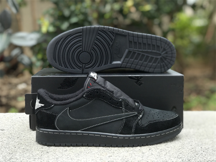Travis Scott x Air Jordan 1 Low OG