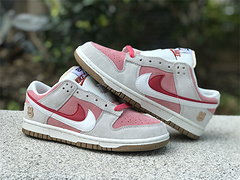 Dunk Low SE 