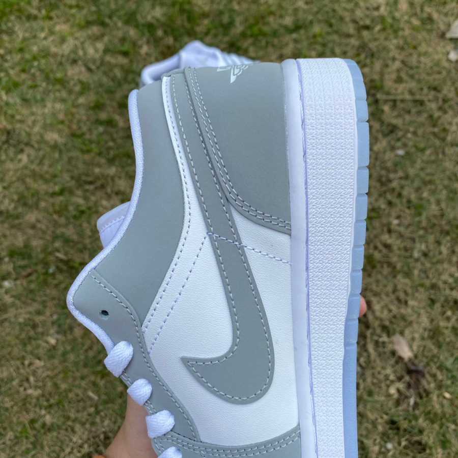 Air Jordan 1 Low AJ1