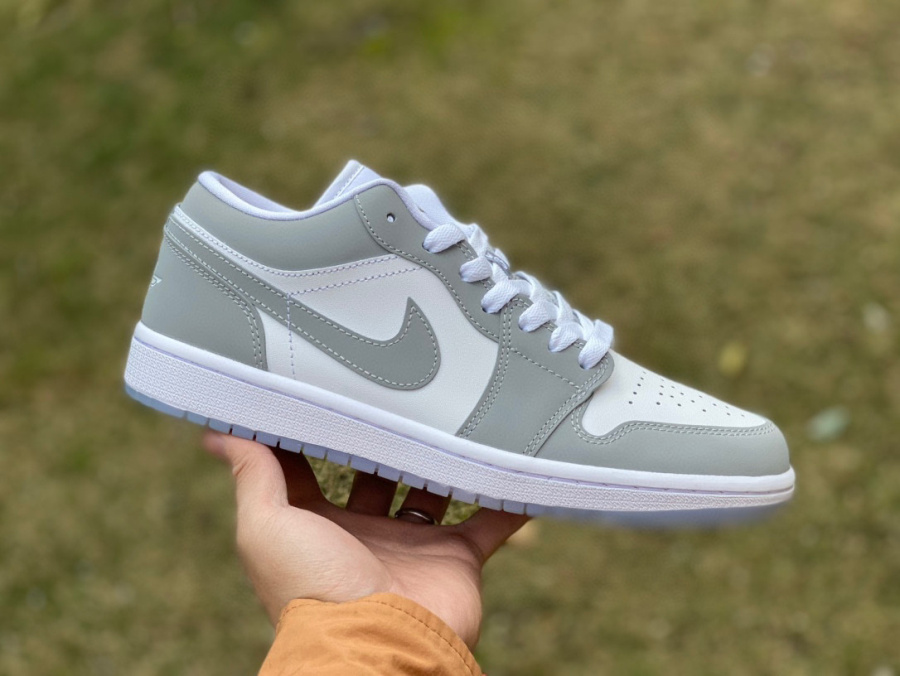 Air Jordan 1 Low AJ1