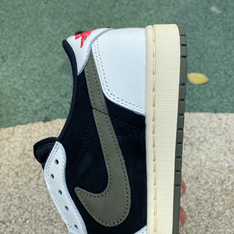 Travis Scott x Air Jordan 1 Low OG WMNS “Olive”