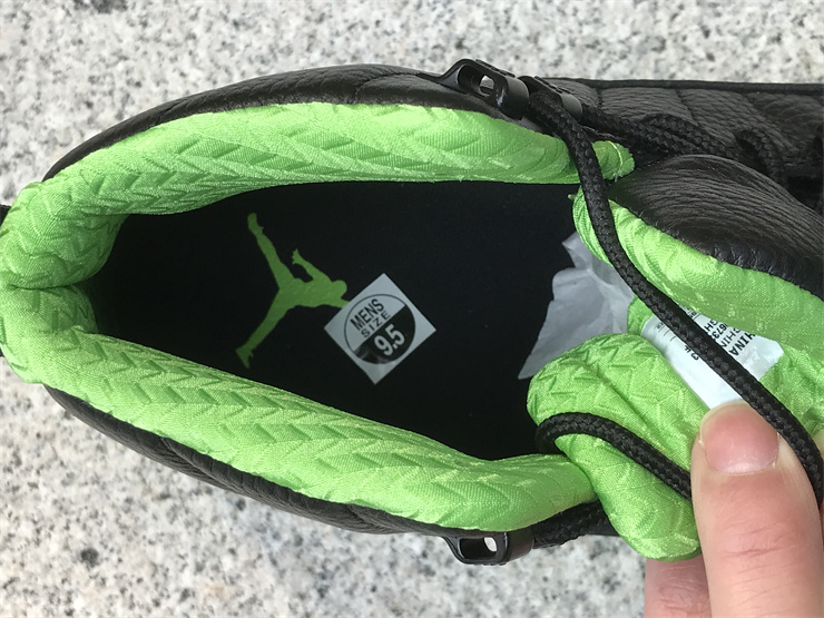 Air Jordan 12 Black&Green