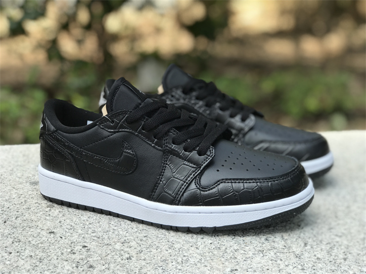 Air Jordan 1 Low Golf “Black Croc”