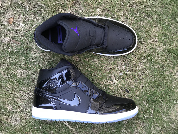 Air Jordan 1 Mid Slam Dunk