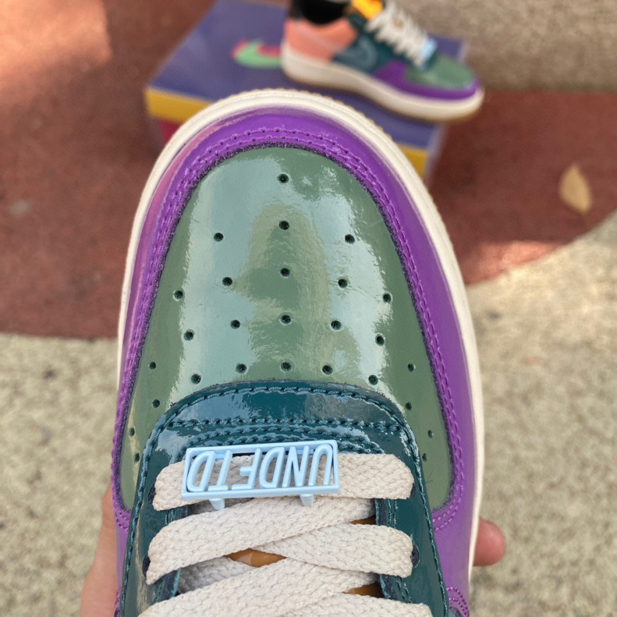 Nike Air Force 1 Low SP x Undefeated Air Force Patent Leather Purple Powder