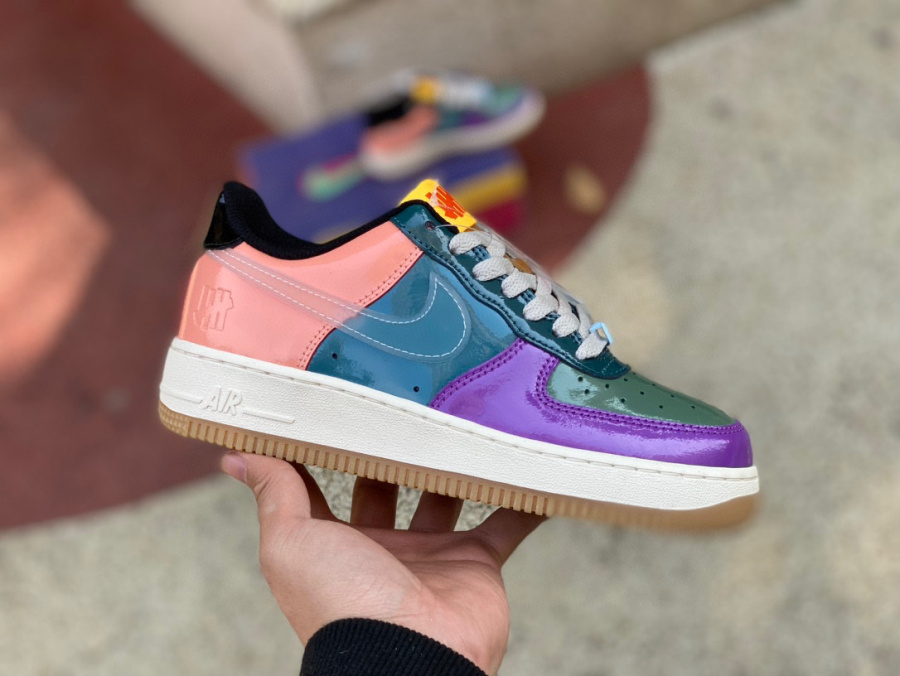 Nike Air Force 1 Low SP x Undefeated Air Force Patent Leather Purple Powder