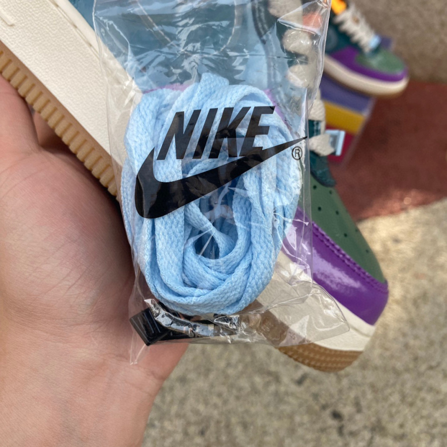 Nike Air Force 1 Low SP x Undefeated Air Force Patent Leather Purple Powder