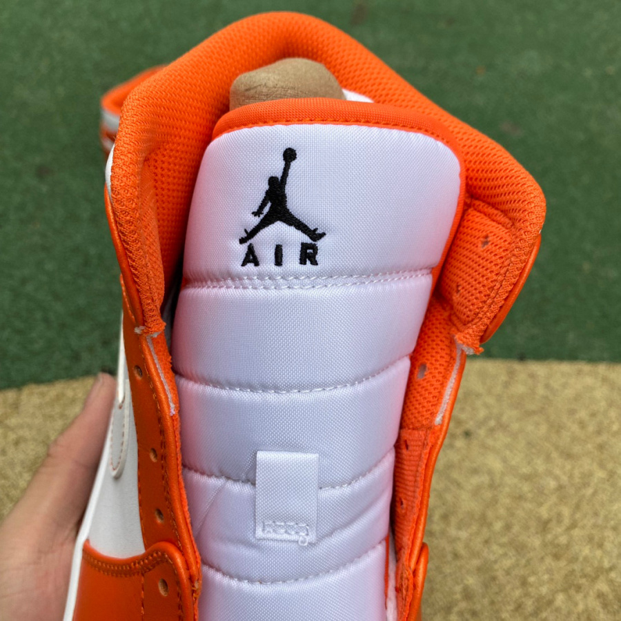 Air Jordan 1 Mid SE AJ1 White Orange Small Buckle broken