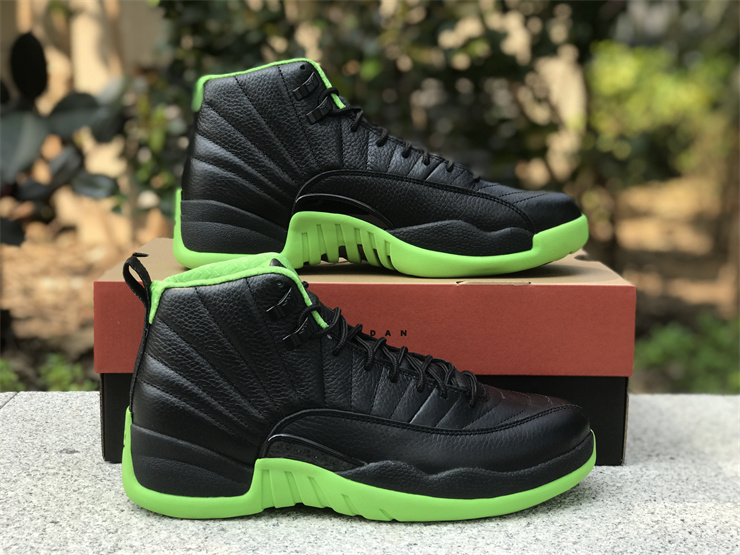 Air Jordan 12 Black and green