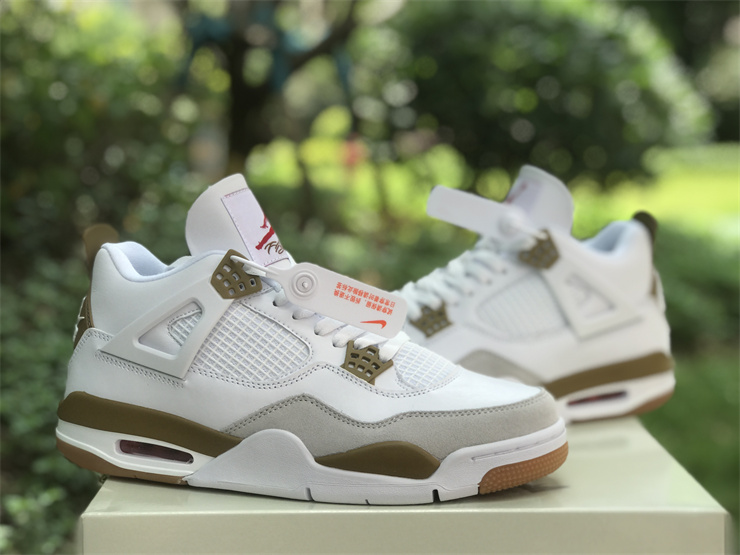 Air Jordan 4 White brown joint model