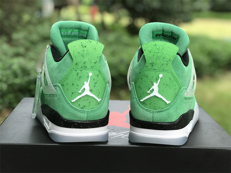 Air Jordan 4 Retro Oregon