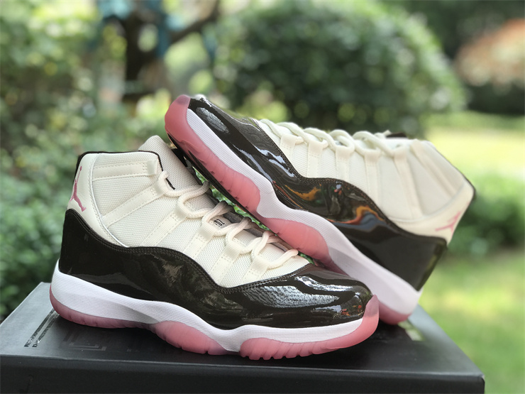 Air Jordan 11 White Black Pink