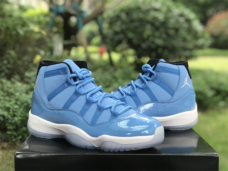 Air Jordan 11 