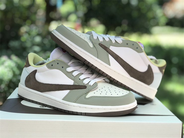 Travis Scott x Air Jordan 1 Year of the Rabbit Reverse Hook Low Top