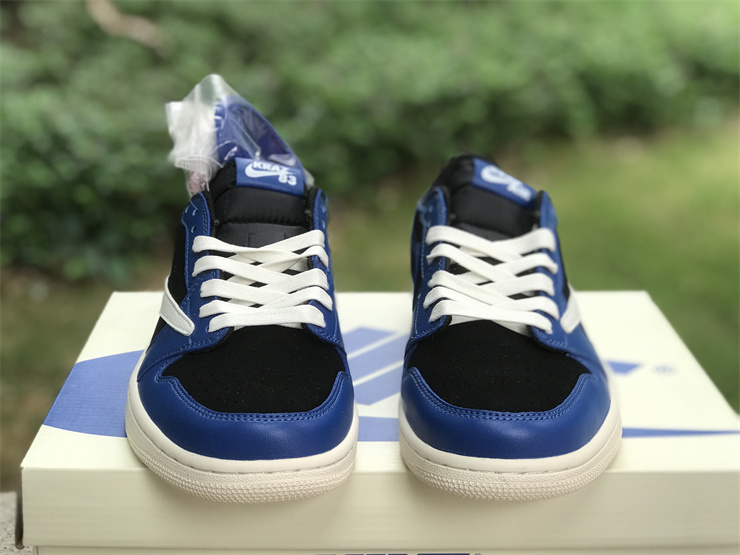 Travis Scott x Air Jordan 1 Low Black and blue reverse hook Low