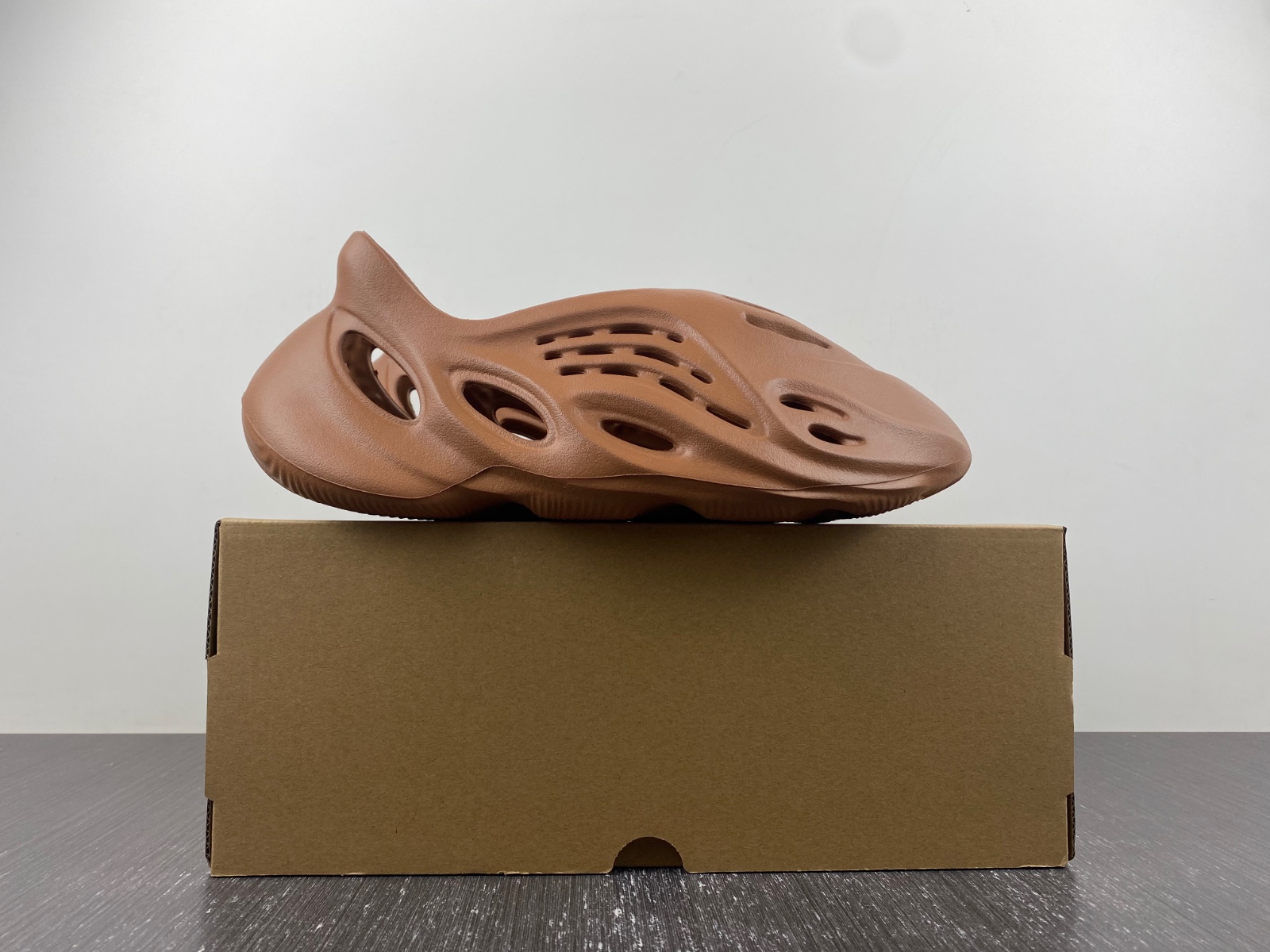 adidas Yeezy Foam Runner 