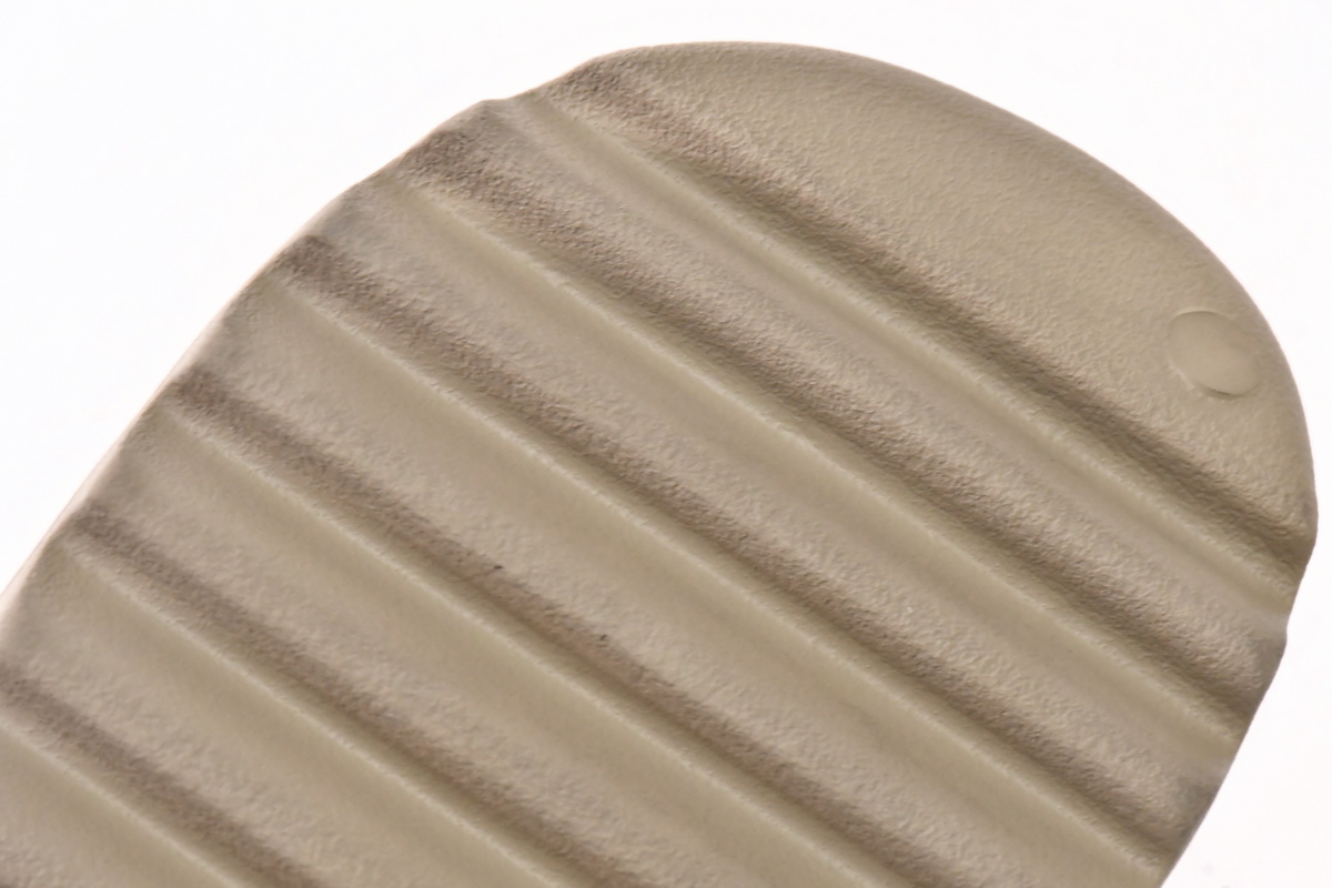 adidas Yeezy Slide Pure