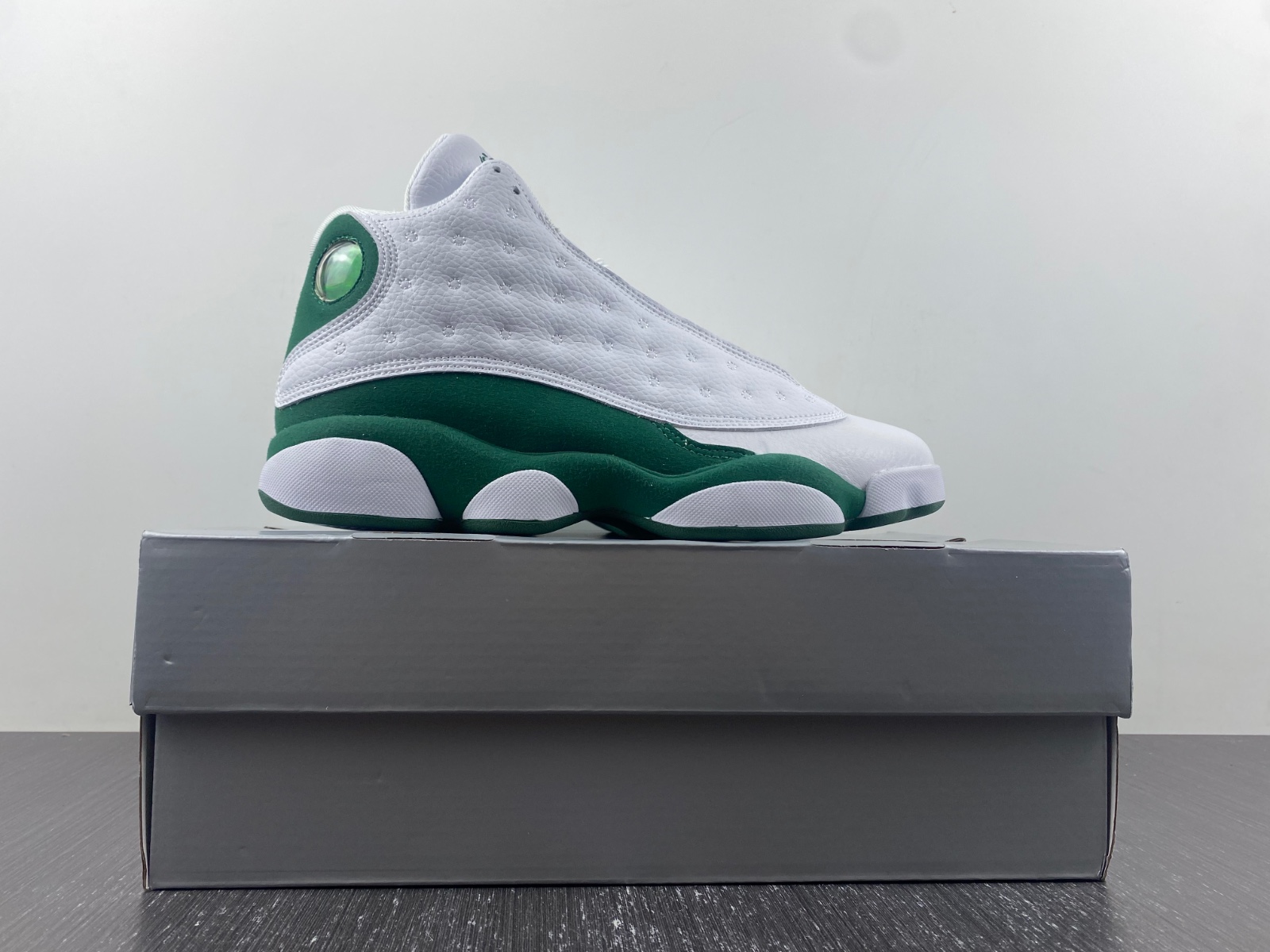 Air Jordan 13 