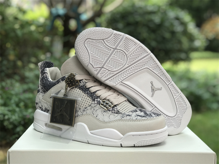 Air Jordan 4 Premium 