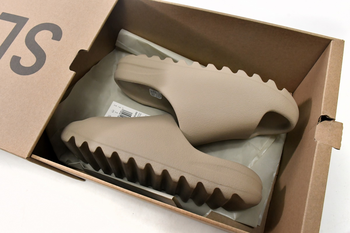 adidas Yeezy Slide Pure