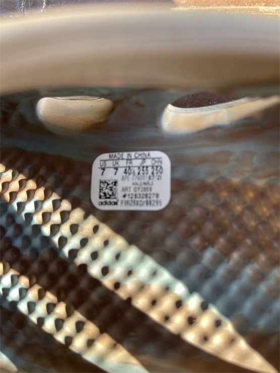 adidas Yeezy Foam Runner “MX Sand Grey”，GY3969