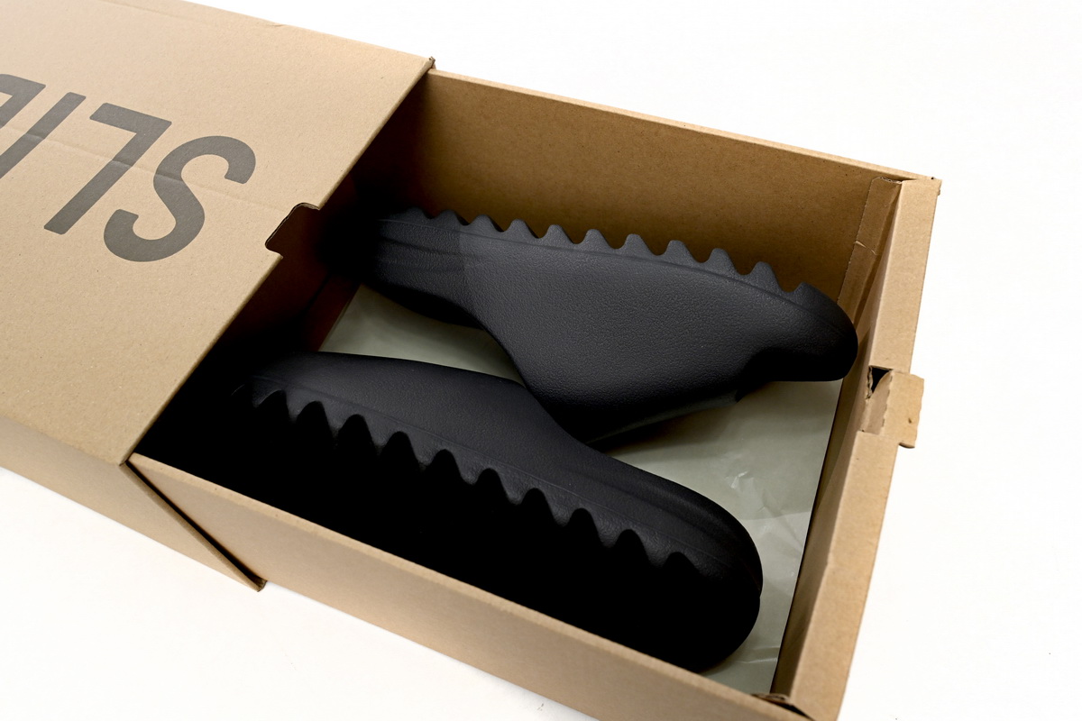 adidas Yeezy Slide Onyx， HQ6448
