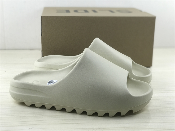 adidas originals Yeezy Slide