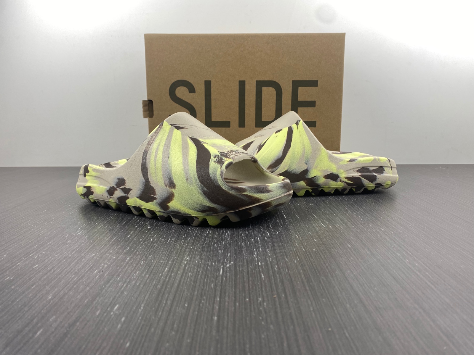 YEEZY SLIDE Thick base Rice Brown camo，FZ5899