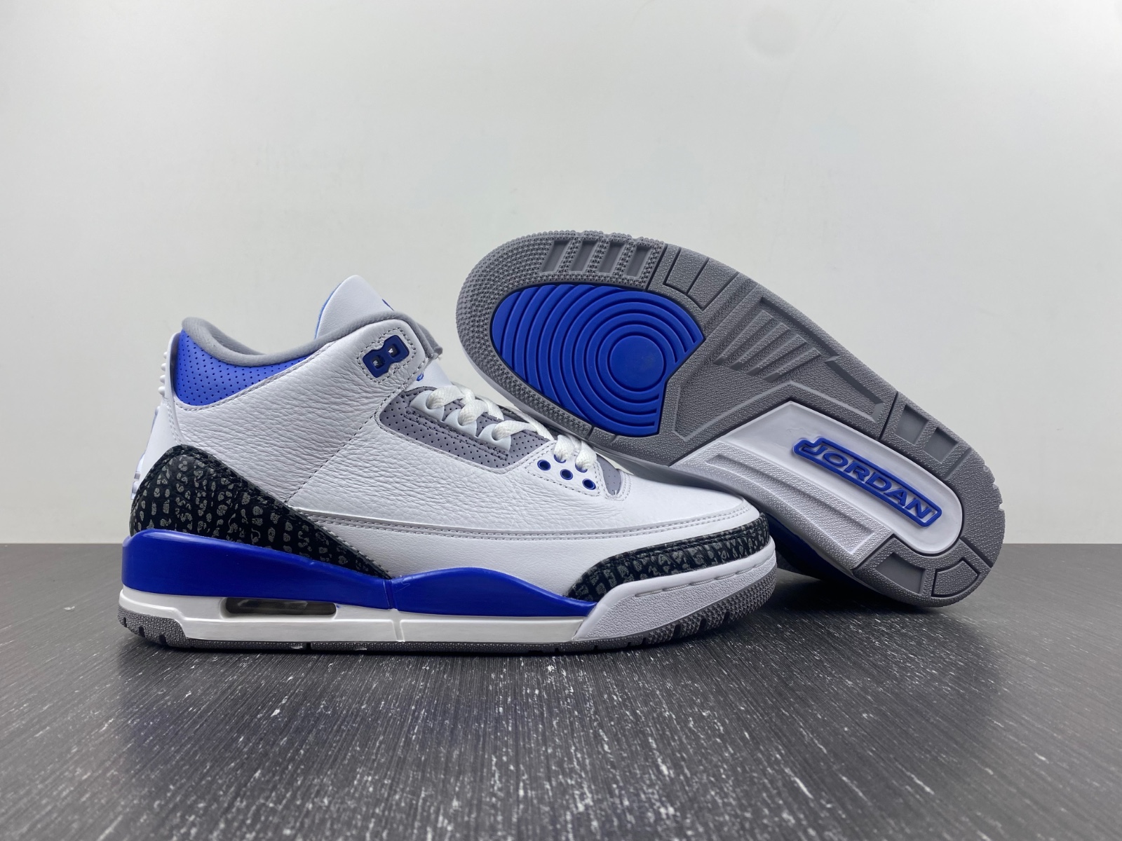 Air Jordan 3 “Racer Blue”