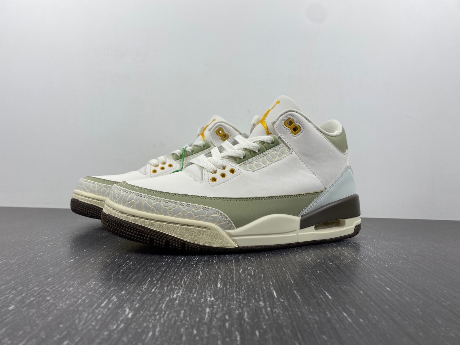 Air Jordan 3 White brown-green