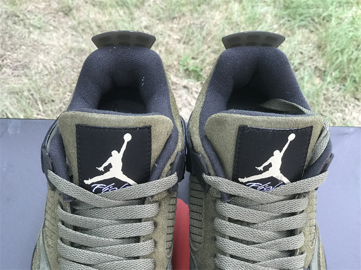 Air Jordan 4 Craft “Olive”