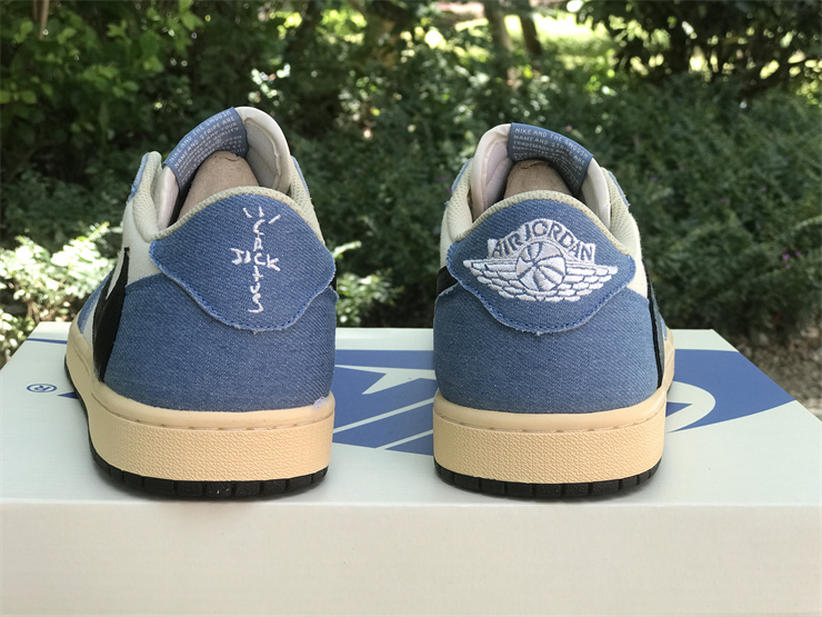 Travis Scott x Air Jordan 1 Reverse hook low-top fabric denim