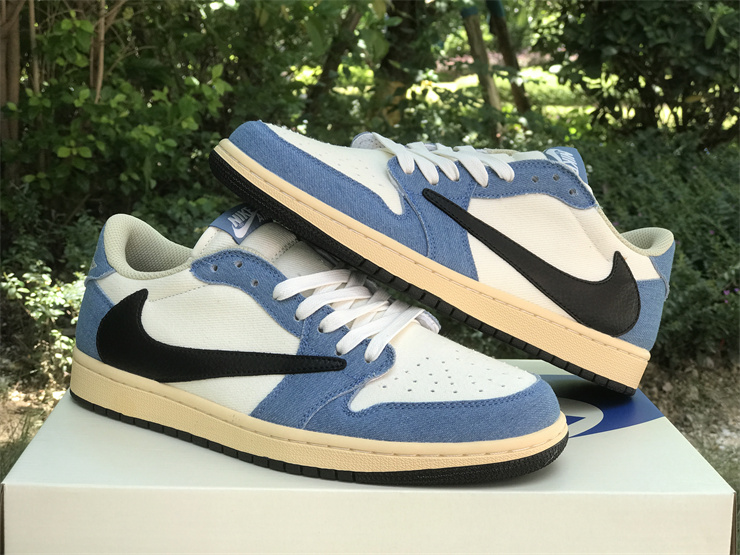 Travis Scott x Air Jordan 1 Reverse hook low-top fabric denim