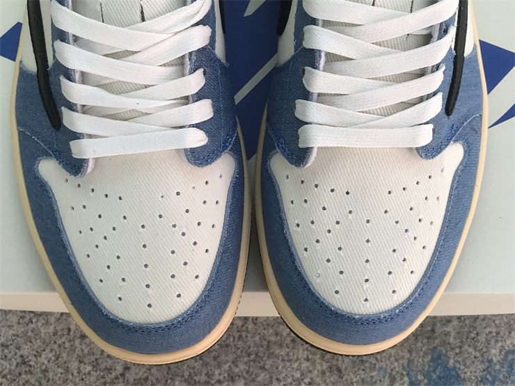 Travis Scott x Air Jordan 1 Reverse hook low-top fabric denim